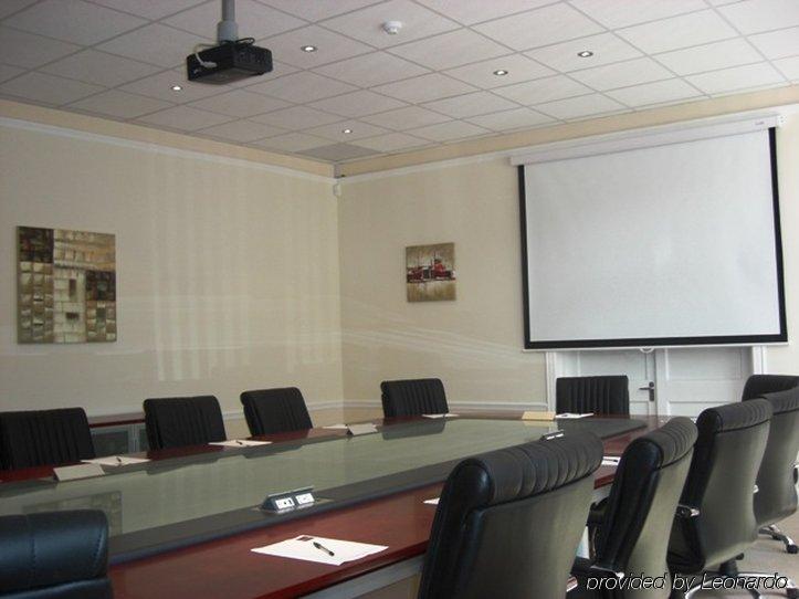 Western Thurrock Hotel 3*