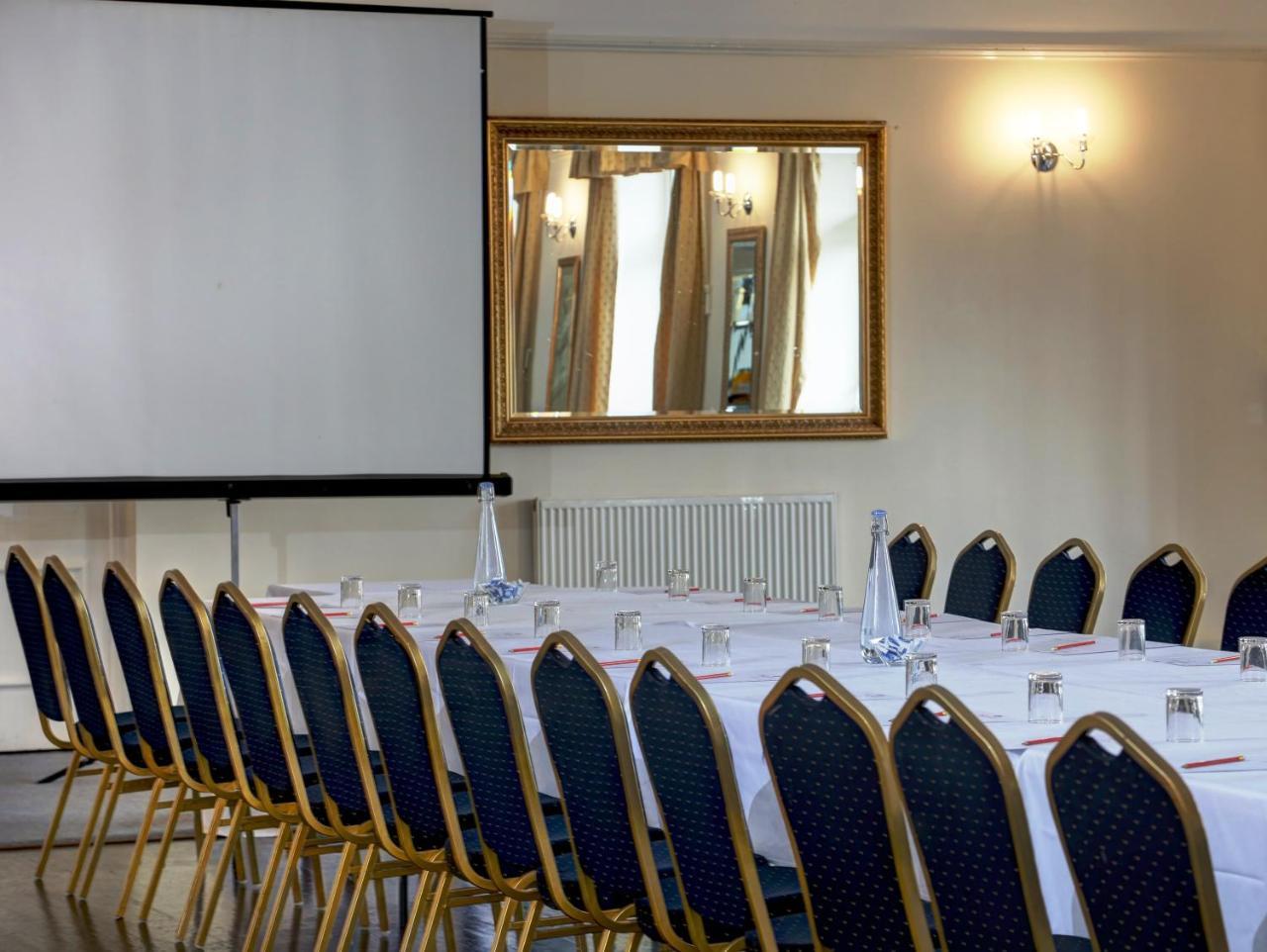 Hotel Western Thurrock Aveley