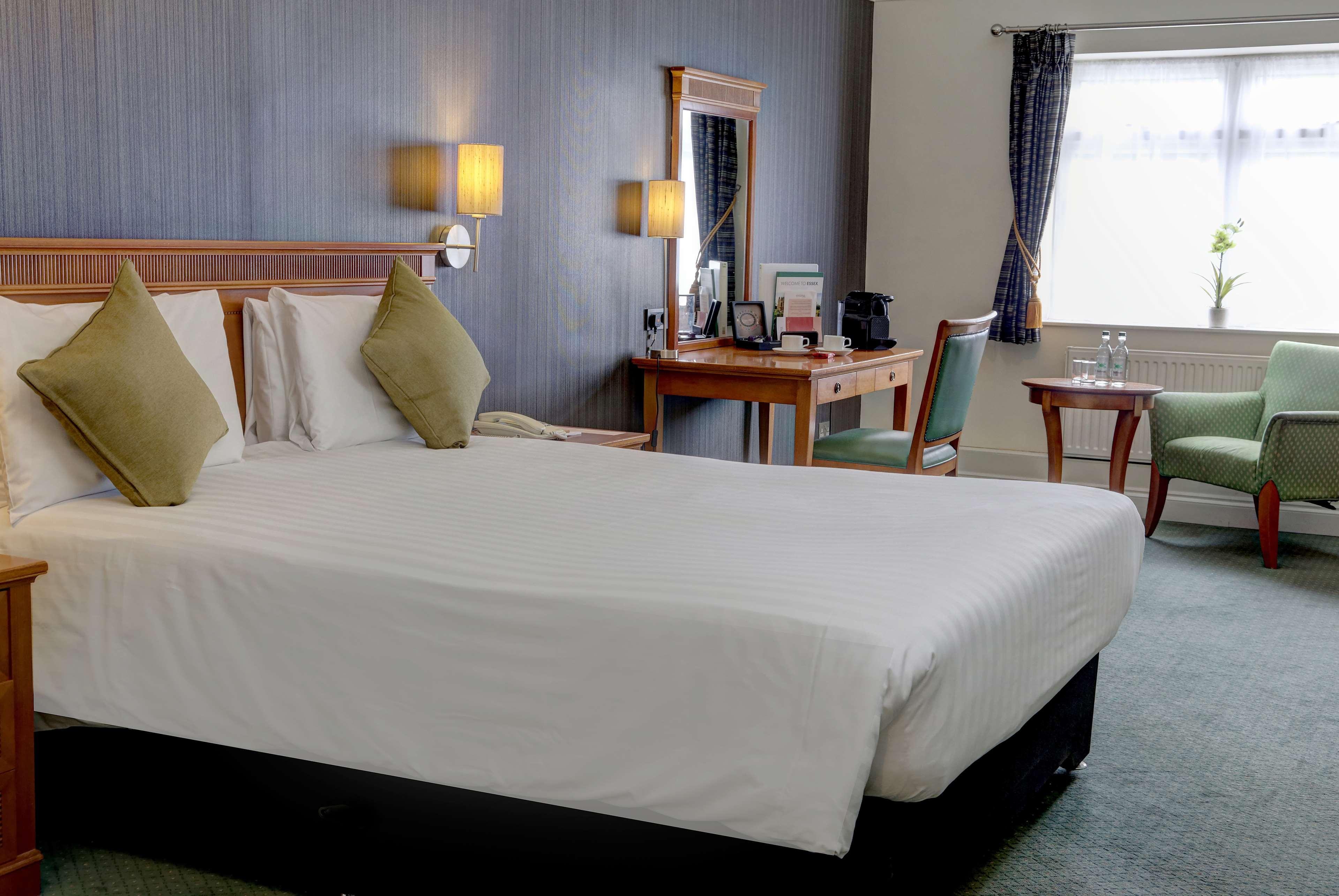 Western Thurrock Hotel