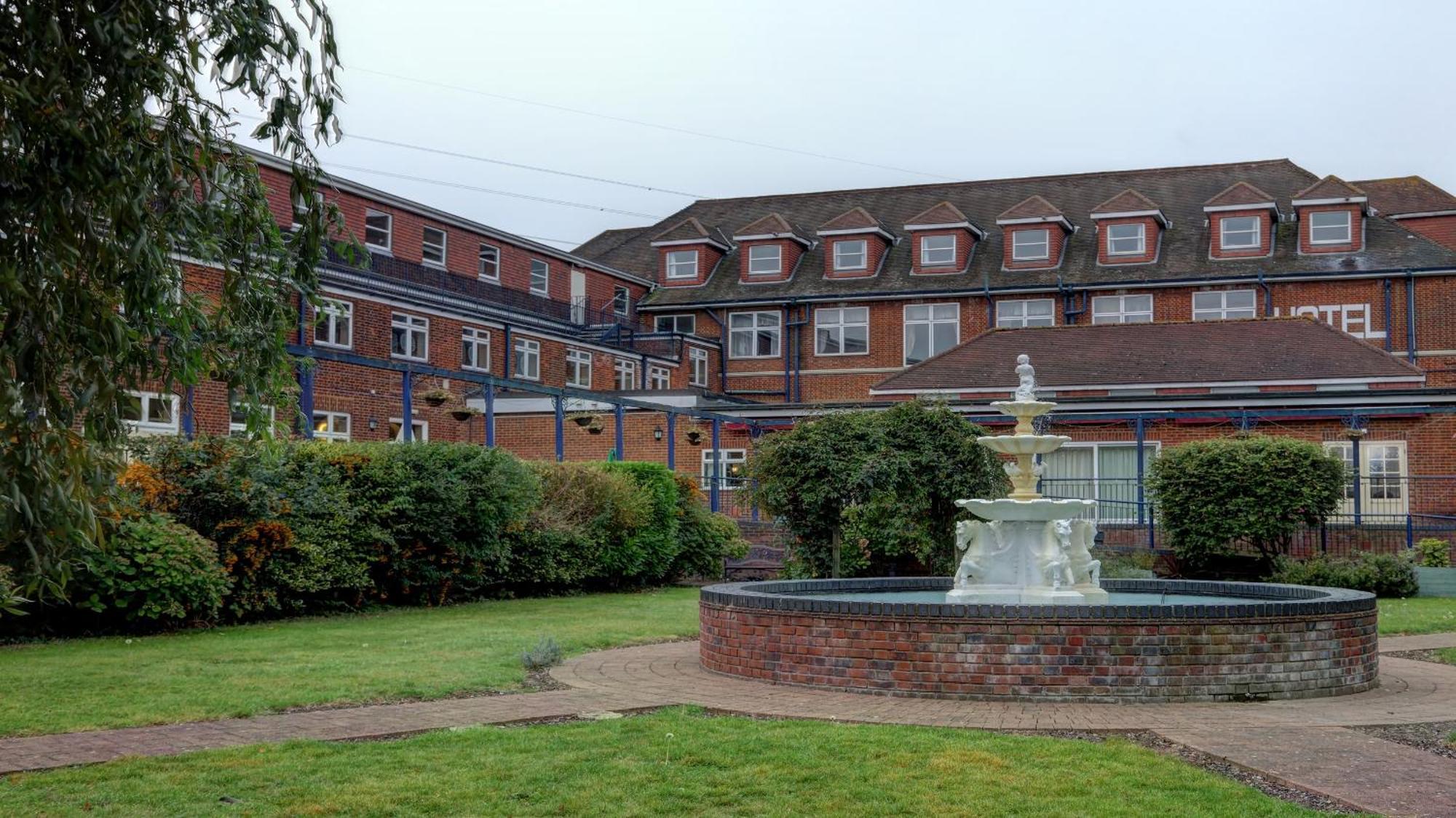 Western Thurrock Hotel 3*