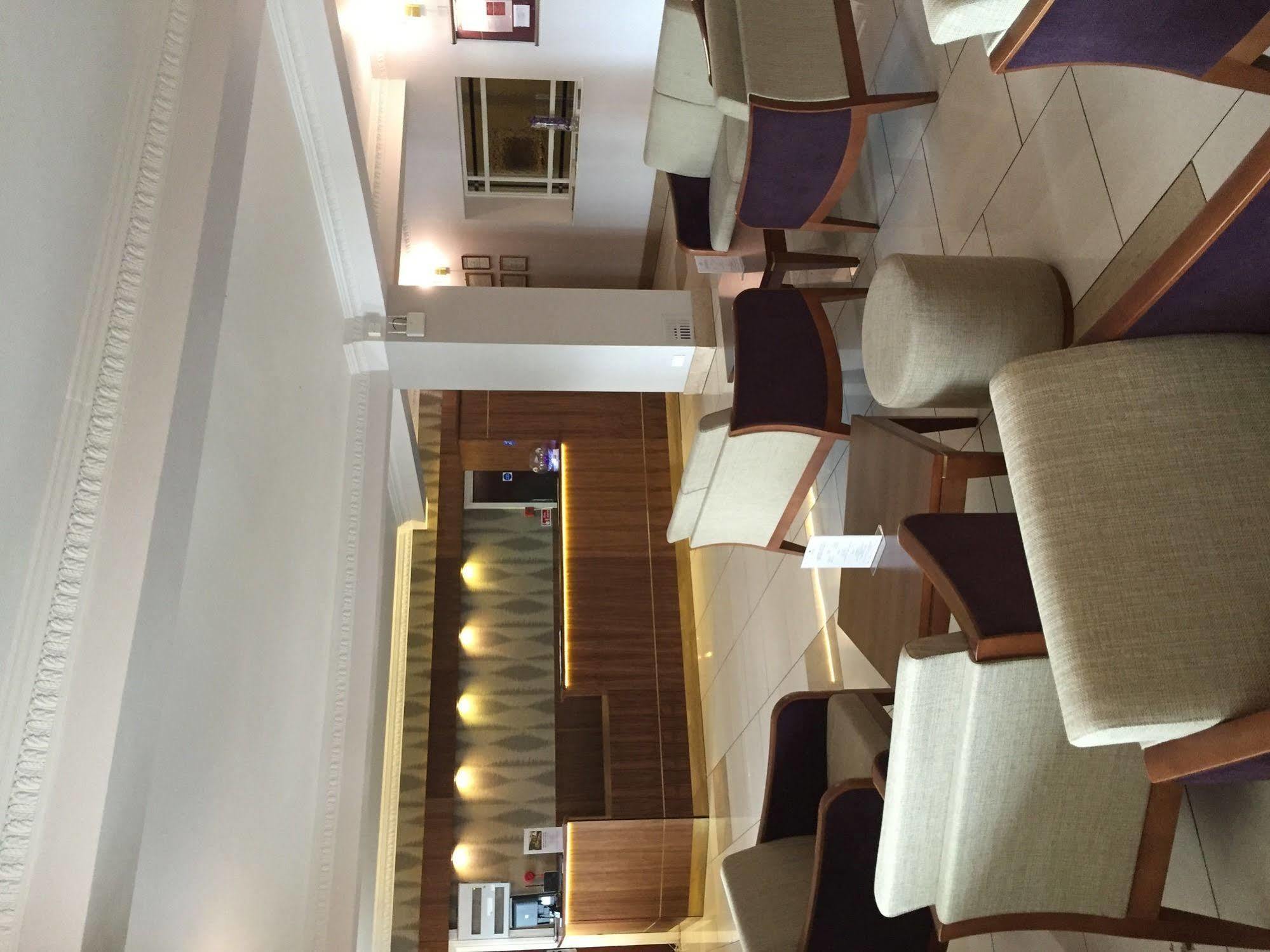 Hotel Western Thurrock